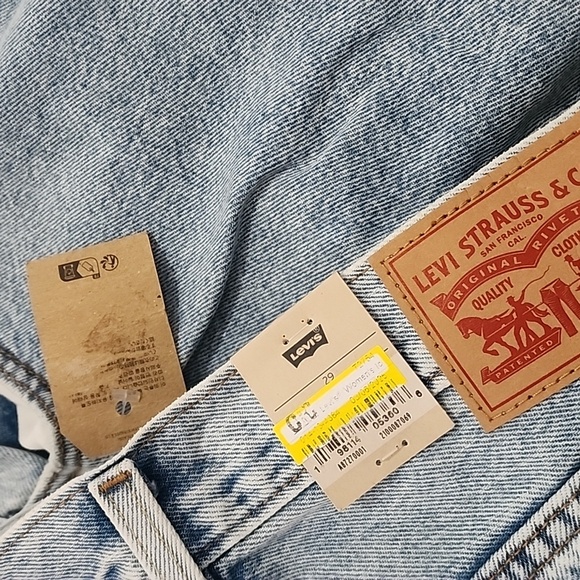 Levi's Icon Long Skirt Denim Light Wash A-Line Fit With Side Slit Size 29 - Picture 6 of 6